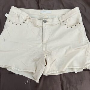 Rock & Republic White Distressed Shorts Size 16